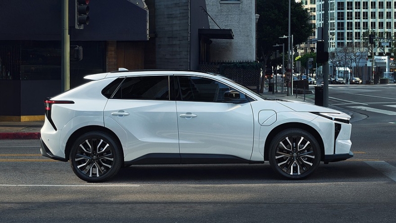 Обновлённый «зелёный» кроссовер Toyota добрался до американского рынка с новым именем