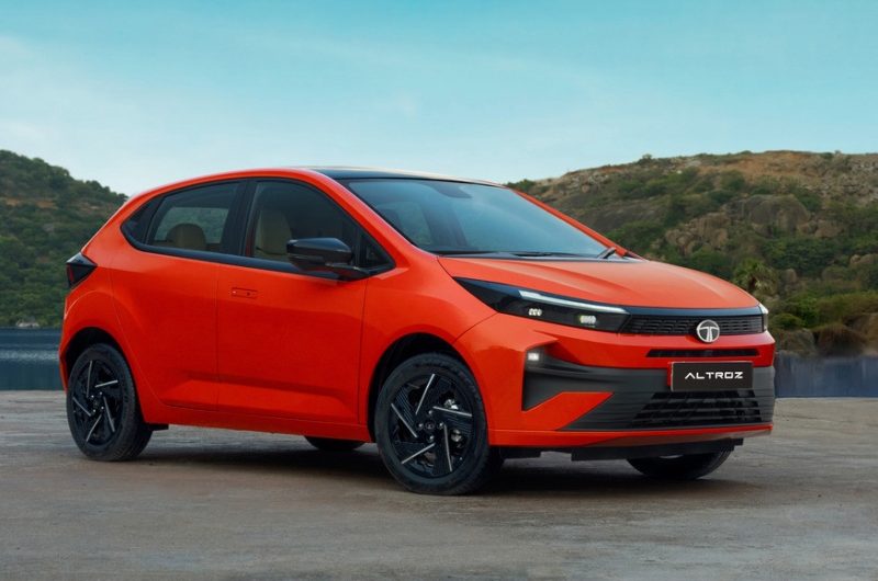 Представлен рестайлинговый «премиальный» компакт Tata Altroz: по-прежнему бензин или дизель