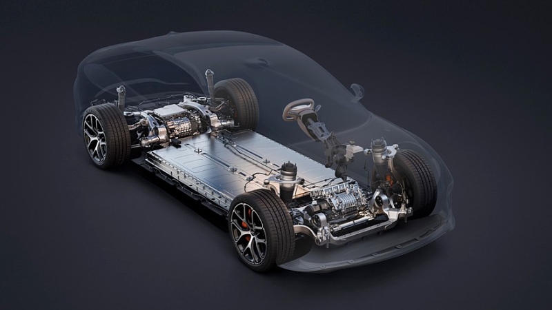 Премиальный лифтбек IM L6 от SAIC обновлён на втором году жизни, цены снижены