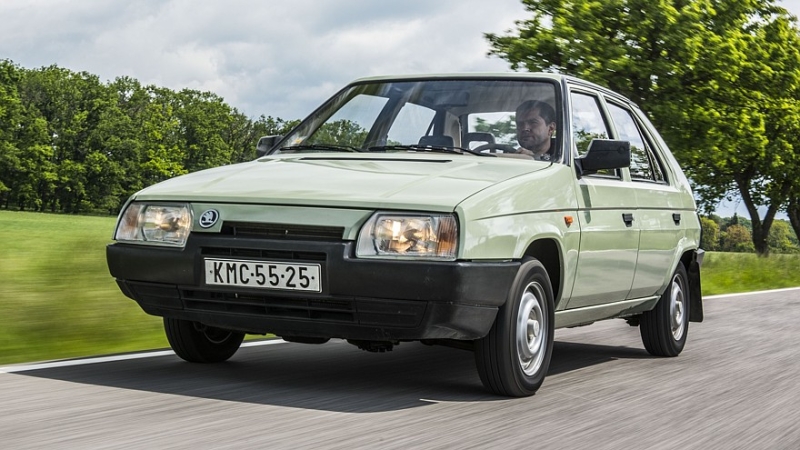 Skoda показала, каким может быть новый Favorit: кроссовер с угловатыми формами