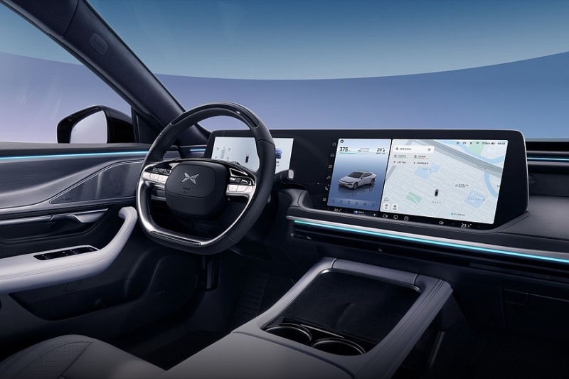 Стильный седан Xpeng P7 второго поколения показал ещё одну фишку на новых фото