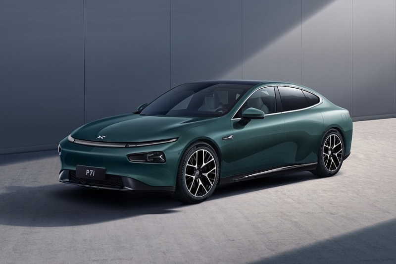 Стильный седан Xpeng P7 второго поколения показал ещё одну фишку на новых фото