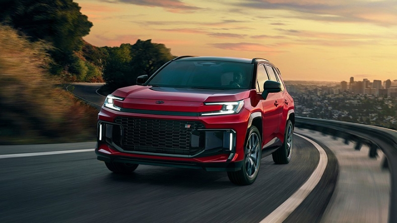 Toyota хочет в разы увеличить продажи PHEV. Такая техника может появиться у Grand Highlander