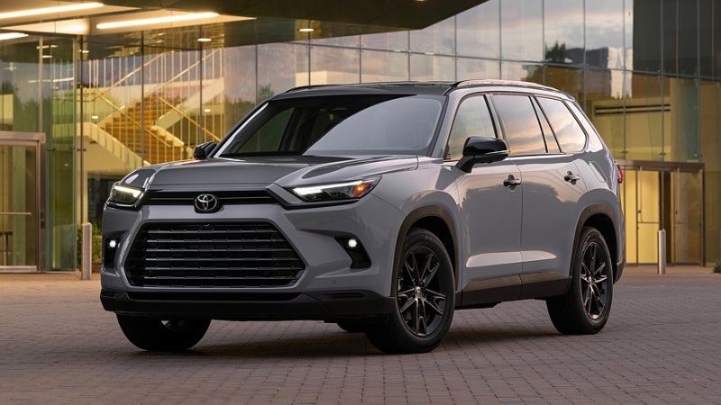 Toyota хочет в разы увеличить продажи PHEV. Такая техника может появиться у Grand Highlander