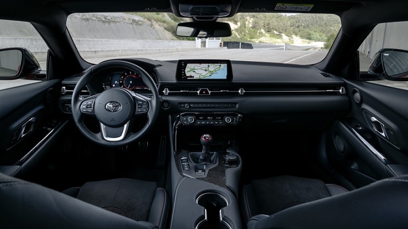 Toyota начала продавать две спецверсии спорткара GR Supra в Европе