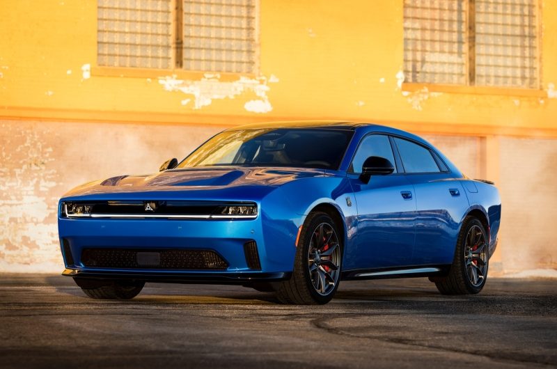 В линейке Dodge Charger пополнение: теперь и пятидверный лифтбек