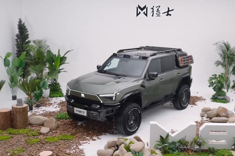 Внедорожник M-Hero M817 от Dongfeng, который планируют привезти в РФ: рассекречен интерьер