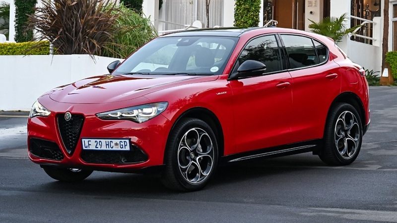 Alfa Romeo Stelvio второго поколения: новые изображения