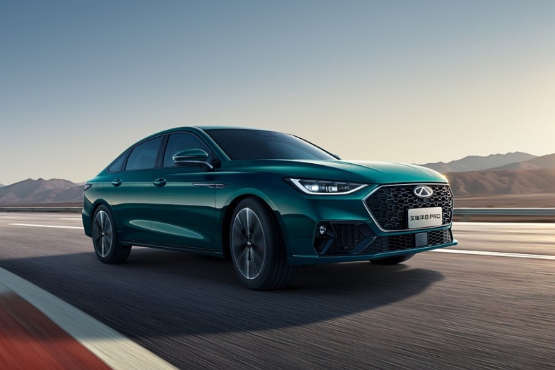 Chery Arrizo 8 Pro: новый мотор и оригинальный облик, на подходе ещё более мощная версия