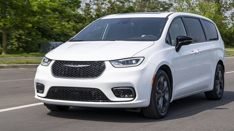Chrysler подготовил юбилейную версию минивэна Pacifica к 100-летию бренда