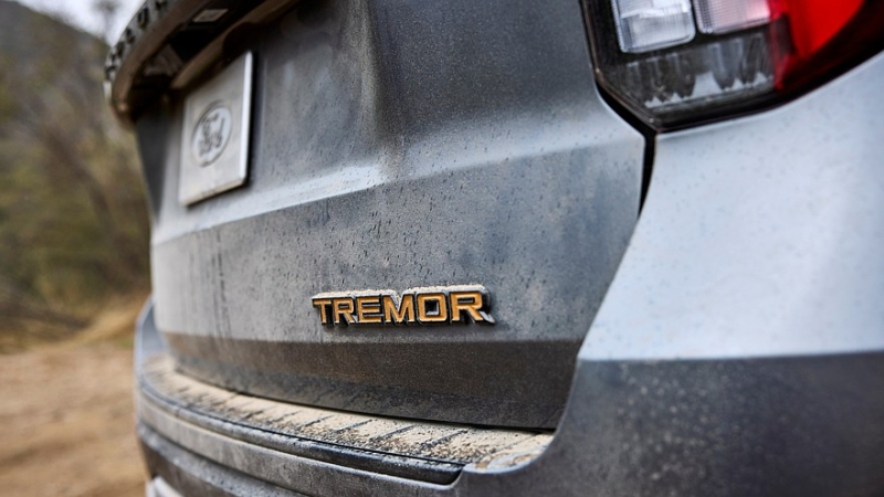 Ford Explorer Tremor: новая оффроудная версия с усиленным шасси и самоблоком Torsen