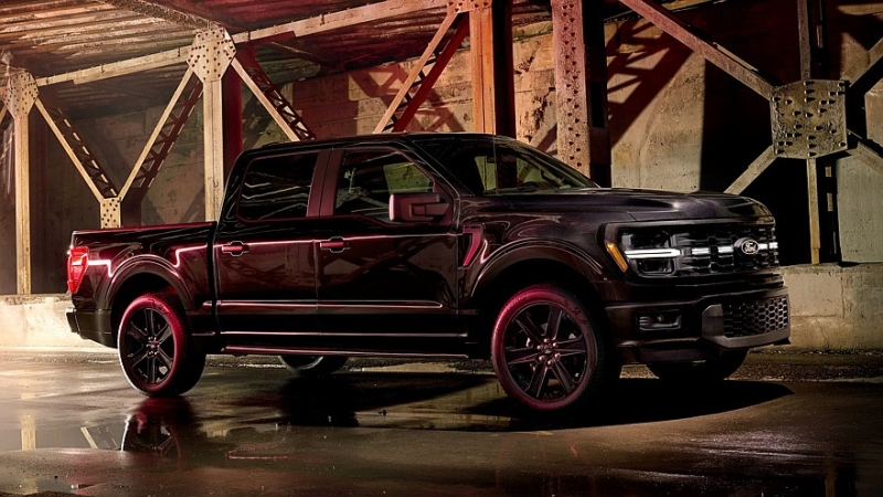 Ford F-150 Lobo: уличный забияка c V8, заниженной подвеской и эффектным декором