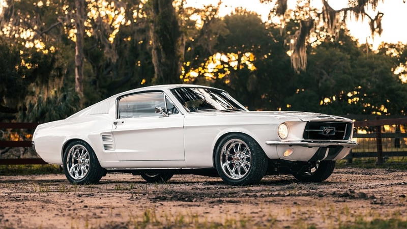 Ford Mustang ‘67 Ghost от ECD Automotive Design: классический рестомод с мотором Roush V8