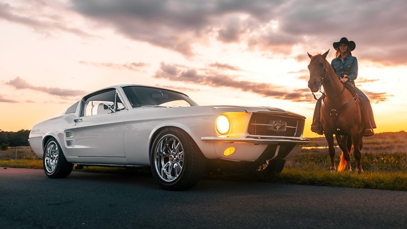 Ford Mustang ‘67 Ghost от ECD Automotive Design: классический рестомод с мотором Roush V8
