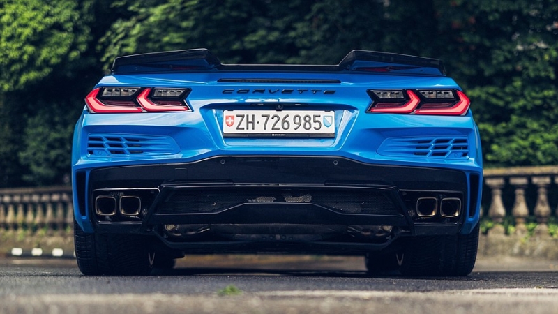 Гибридный Chevrolet Corvette E-Ray добрался до Европы в слегка ослабленном виде