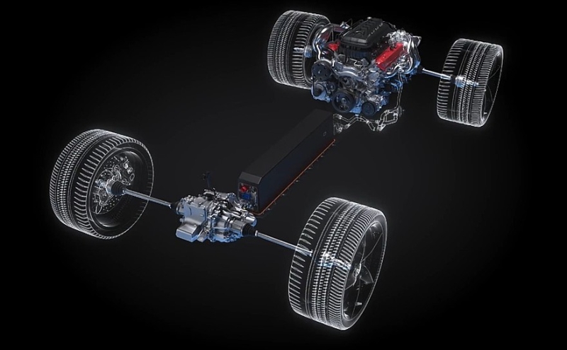 Гибридный Chevrolet Corvette E-Ray добрался до Европы в слегка ослабленном виде