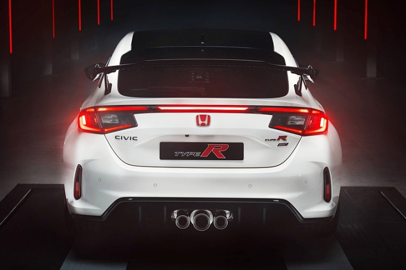 Honda Civic Type R прощается с Европой спецверсией Ultimate Edition