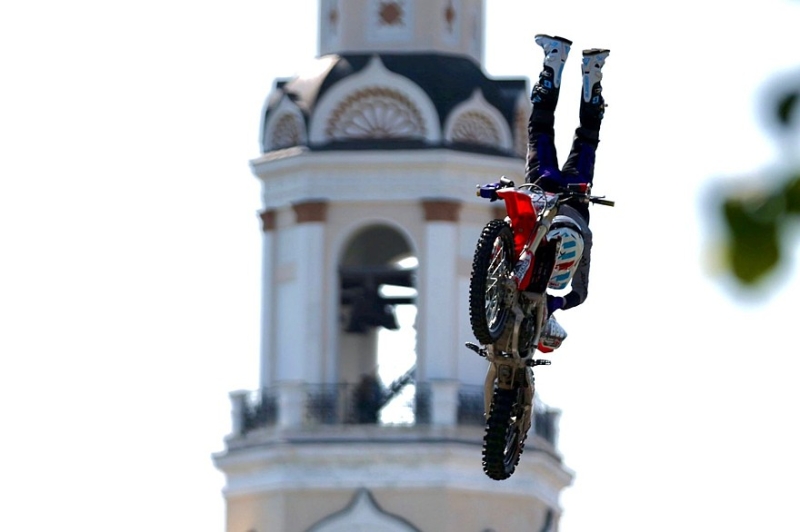 Итоги фестиваля Движение 2025: более 4000 байкеров, 120 тысяч человек, 180 спортсменов