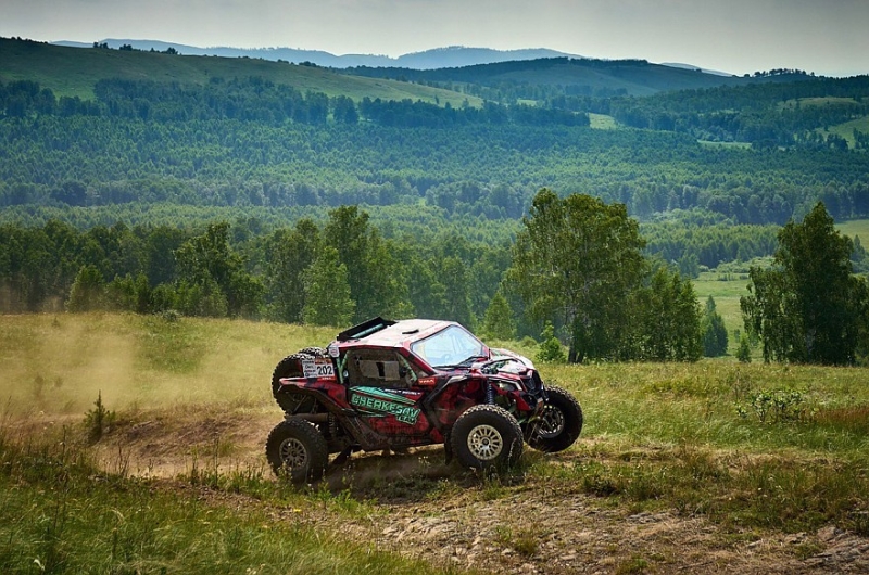 Камни, болота и бурёнки: завершились баха «Уральский рубеж» и триал «RFC GS URAL 2025»