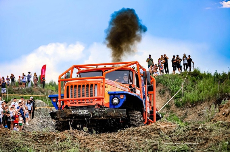 Камни, болота и бурёнки: завершились баха «Уральский рубеж» и триал «RFC GS URAL 2025»