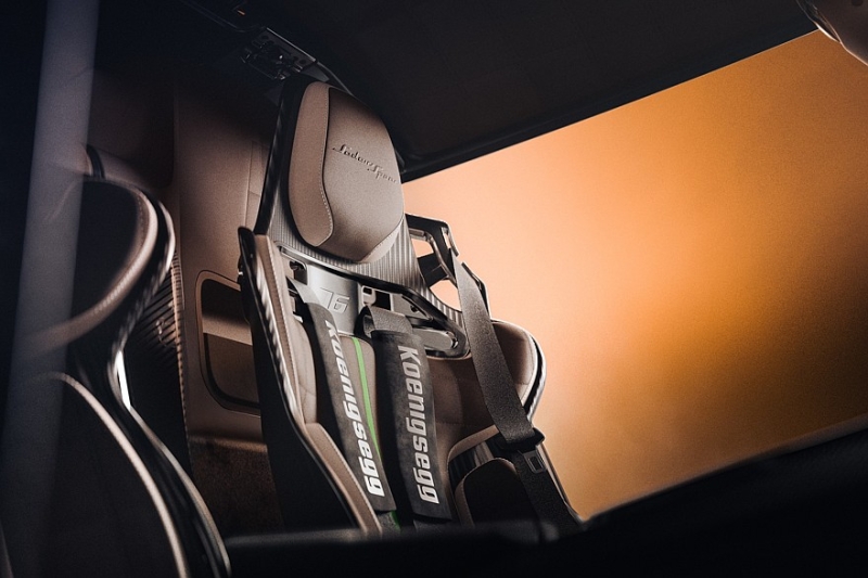 Koenigsegg Sadair's Spear: лошадиная фамилия, облегчённый кузов и 1625-сильный V8