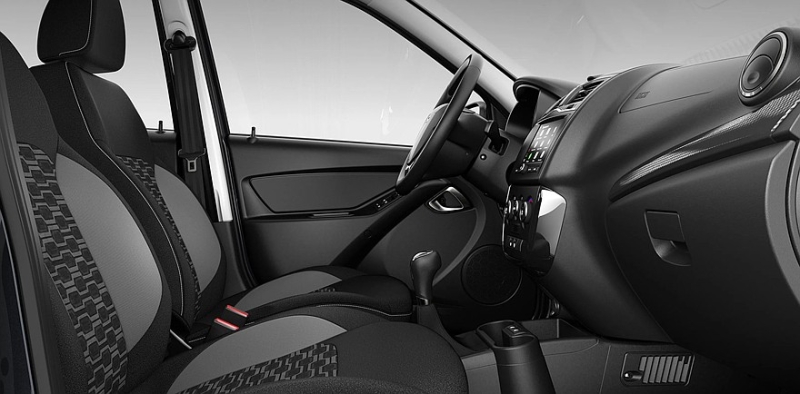 Кросс-лифтбек Lada Granta выходит на рынок, цены известны