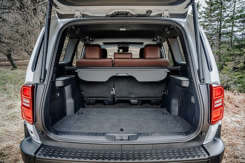 Лучше тянет, меньше дымит: Toyota Land Cruiser Prado стал мягким гибридом в Европе