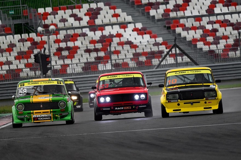 Московское ретро: на Moscow Raceway состоялся этап Classic Touring