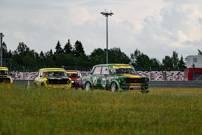 Московское ретро: на Moscow Raceway состоялся этап Classic Touring