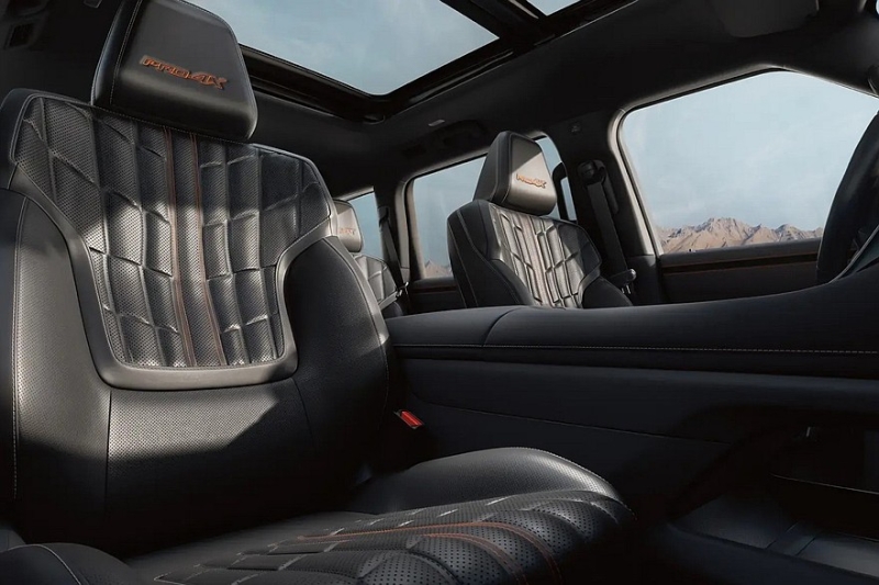 Nissan Patrol нового поколения получил хардкорную версию Pro-4X