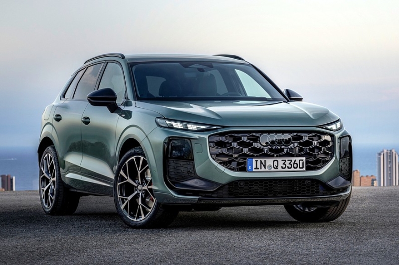 Новый Audi Q3: странности в эргономике, отделка из вторсырья и прежняя платформа