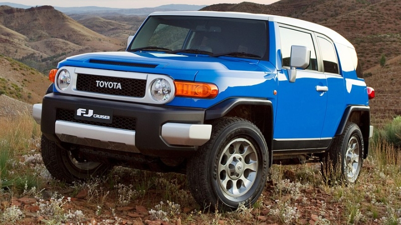 Новый Toyota FJ Cruiser: первые изображения