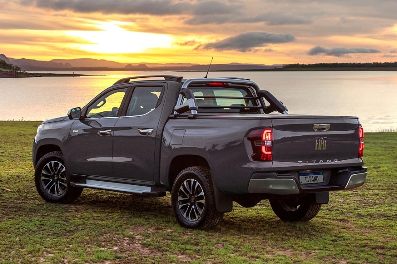 Обновлённый Fiat Titano: более мощный дизель, 8-ступенчатая АКП и подорожание