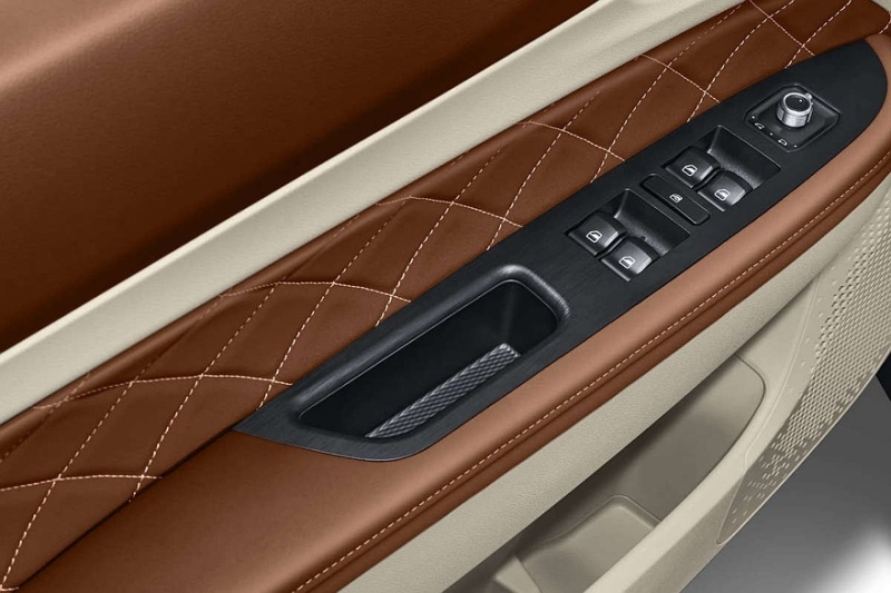 Обновлённый компакт Ora 03: версий стало меньше, но «подогретый» вариант GT оставили