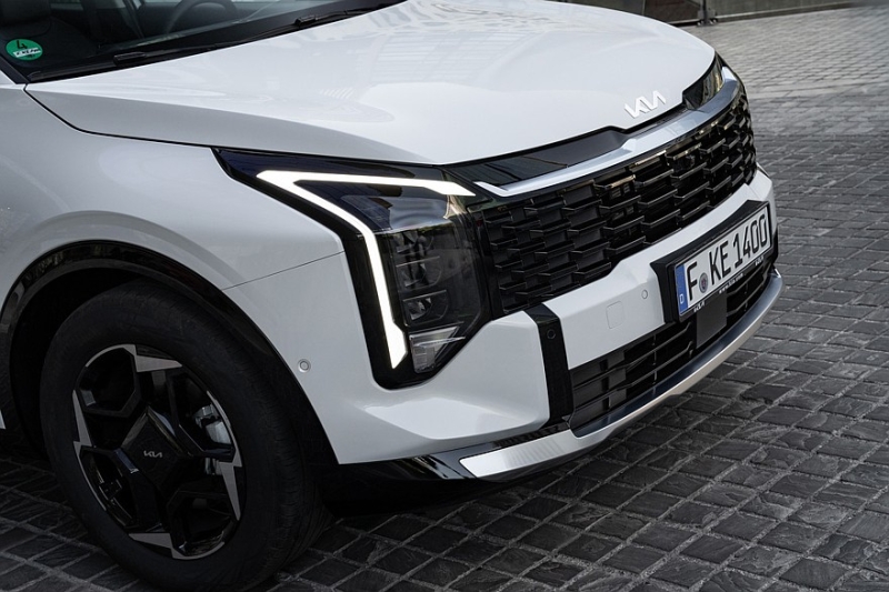 Обновлённый короткий Kia Sportage представлен официально