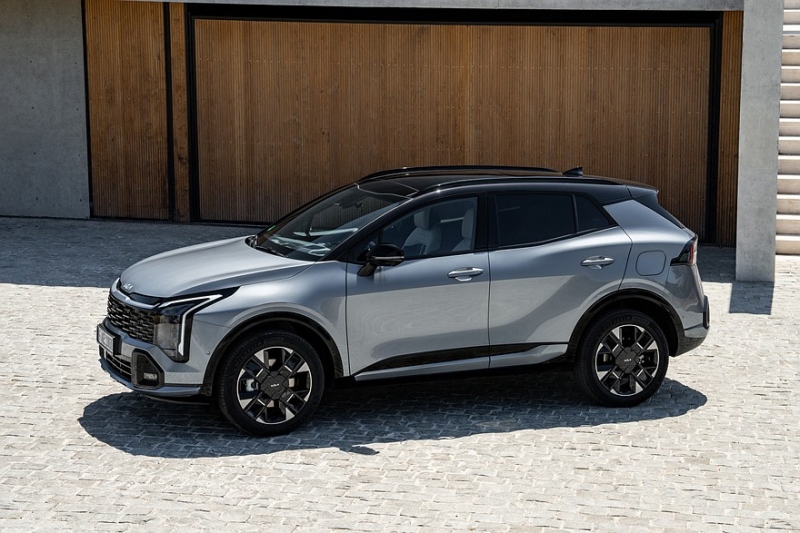 Обновлённый короткий Kia Sportage представлен официально