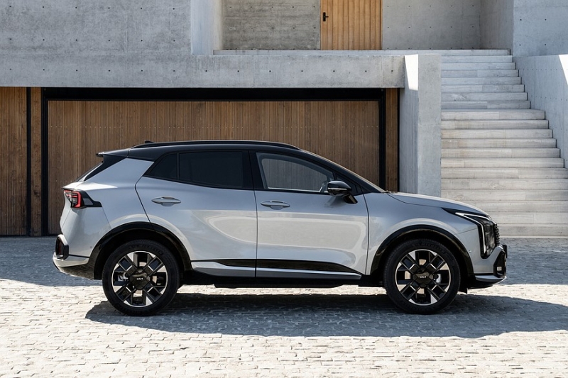 Обновлённый короткий Kia Sportage представлен официально