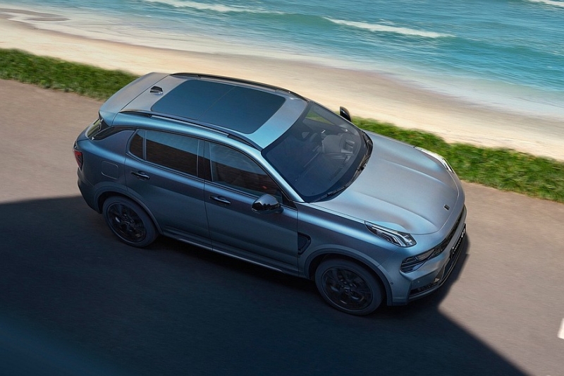 Обновлённый кроссовер Lynk & Co 01: теперь с салоном, как у евроверсии