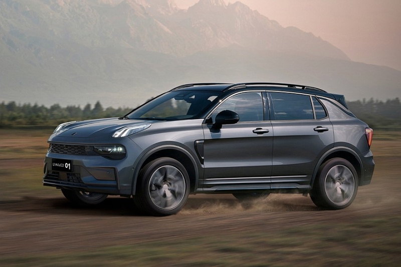 Обновлённый кроссовер Lynk & Co 01: теперь с салоном, как у евроверсии