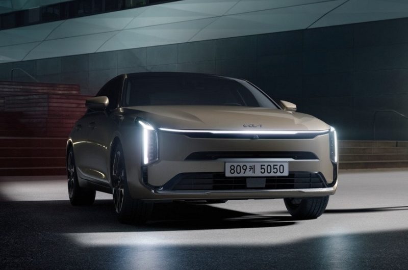 Обновлённый седан Kia K8 скоро стартует в Казахстане: теперь с полным приводом