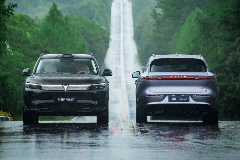 Обновлённый Voyah Free доступен к заказу: чуть дороже, но, вероятно, временно