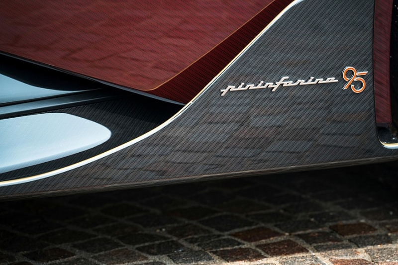 Pininfarina завершает производство суперкара Battista спецверсией Novantacinque