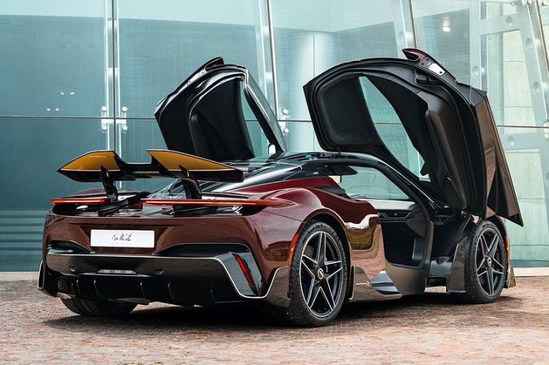 Pininfarina завершает производство суперкара Battista спецверсией Novantacinque