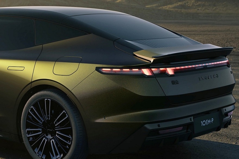Полноприводный седан Lynk & Co 10 EM-P придёт на подмогу непопулярной модели Z10