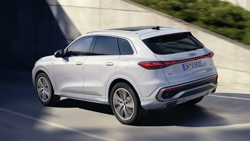 Пополнение в семействе Audi Q5: теперь и plug-in гибридные кроссоверы