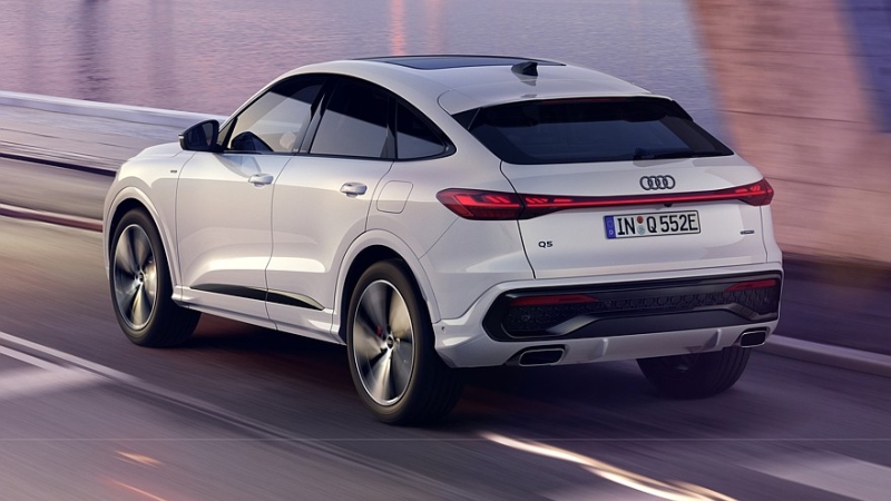 Пополнение в семействе Audi Q5: теперь и plug-in гибридные кроссоверы