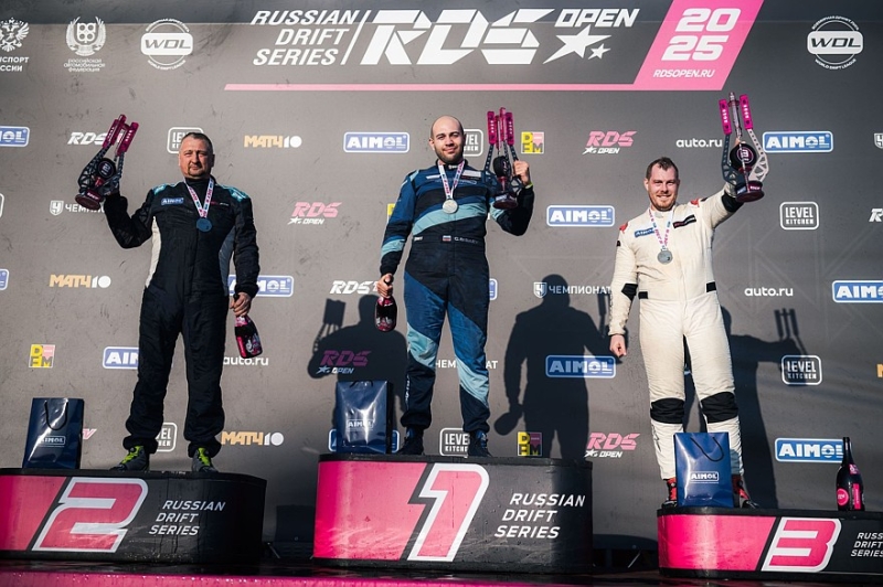 Рекорд в 100 баллов и новые имена: завершён третий этап чемпионата по дрифту RDS Open