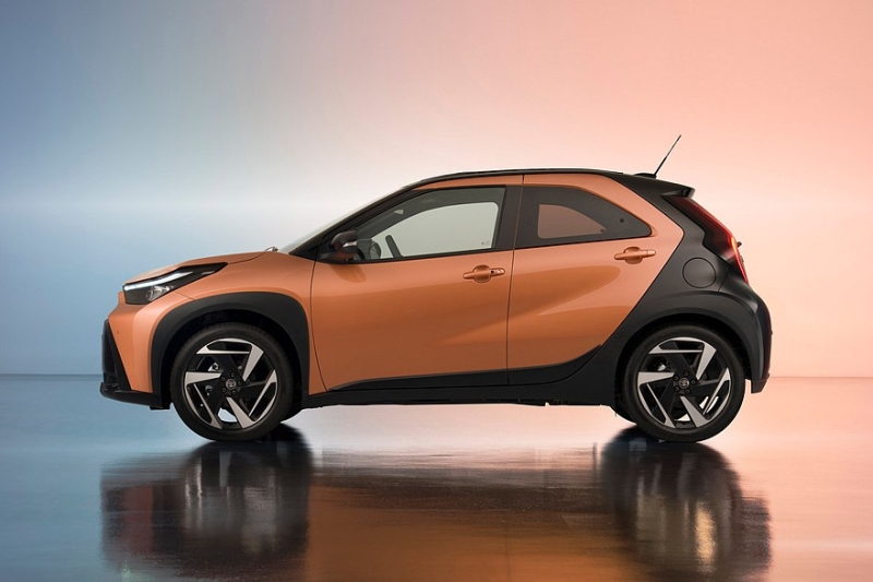Рестайлинг принёс Toyota Aygo X новую начинку и «подогретую» версию GR Sport