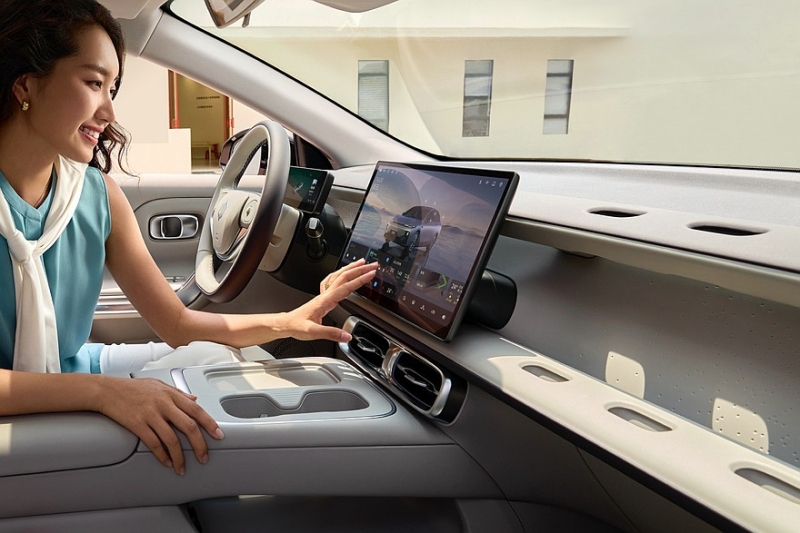 Седан B01 от марки Leapmotor, продвигаемой Stellantis, предложен с привлекательными ценами