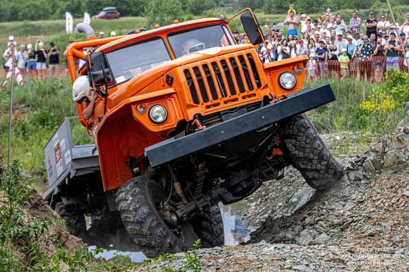 Вне дорог: более 100 спортсменов выйдут на «УРАЛьский рубеж» и «RFC GS URAL 2025»